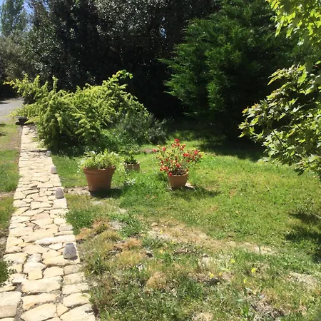 L'hacienda, à Deux Pas De La Et De La Venise Verte Et à 30 Minutes De La Rochelle Et De L'ile De Ré Séjour chez l'habitant Champagné-les-Marais