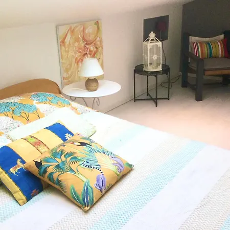 L'hacienda, à Deux Pas De La Et De La Venise Verte Et à 30 Minutes De La Rochelle Et De L'ile De Ré Champagné-les-Marais