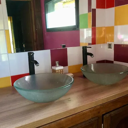 Séjour chez l'habitant L'hacienda, à Deux Pas De La Et De La Venise Verte Et à 30 Minutes De La Rochelle Et De L'ile De Ré *