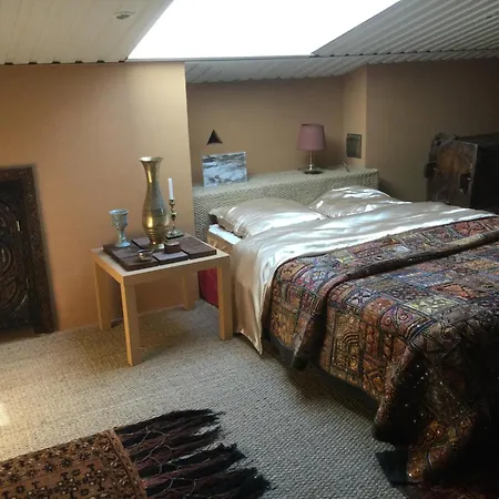 L'hacienda, à Deux Pas De La Et De La Venise Verte Et à 30 Minutes De La Rochelle Et De L'ile De Ré Séjour chez l'habitant *
