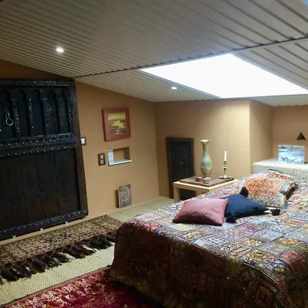 L'hacienda, à Deux Pas De La Et De La Venise Verte Et à 30 Minutes De La Rochelle Et De L'ile De Ré Séjour chez l'habitant *