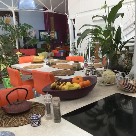 L'hacienda, à Deux Pas De La Et De La Venise Verte Et à 30 Minutes De La Rochelle Et De L'ile De Ré Champagné-les-Marais